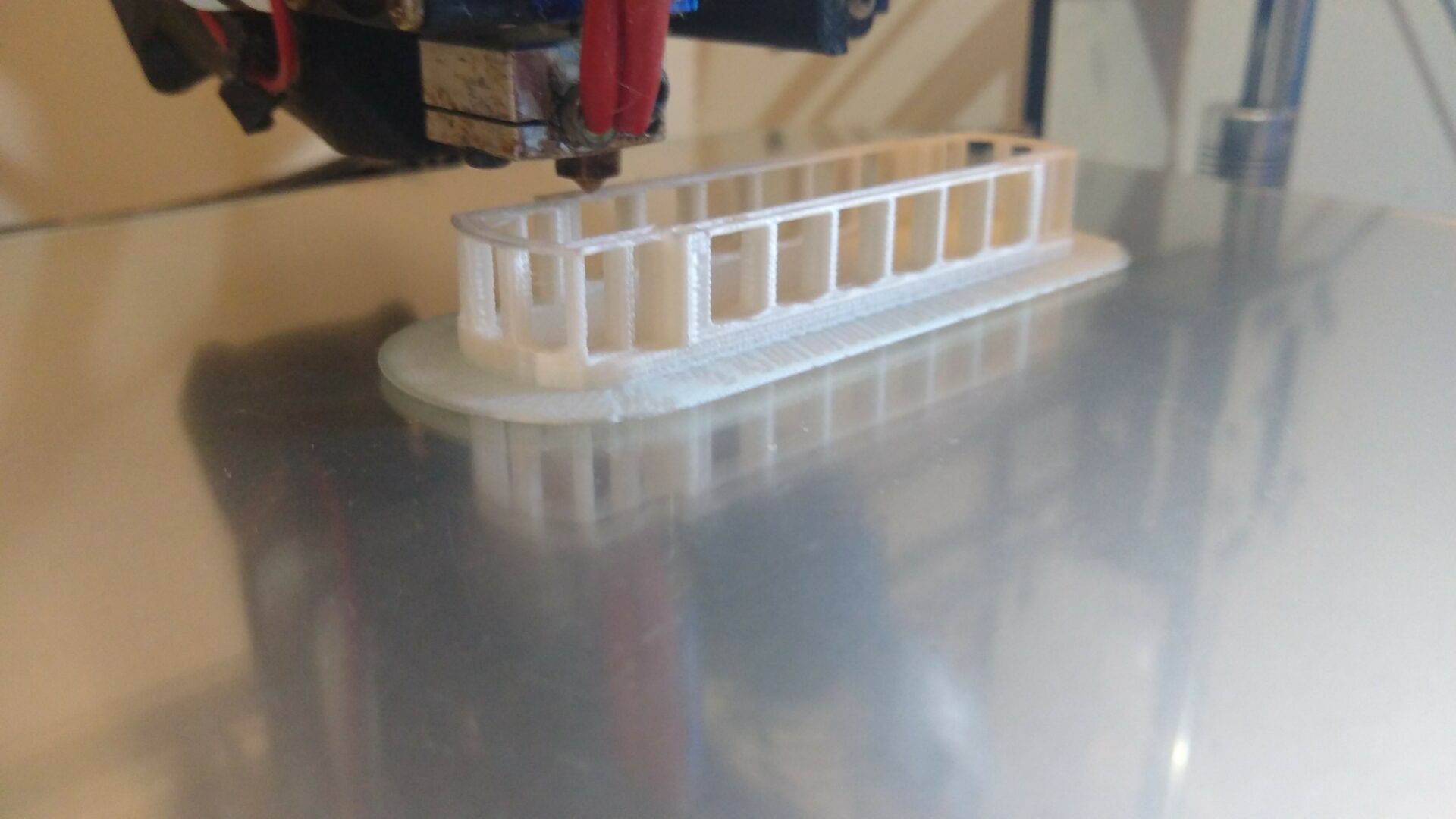 Impressão 3D de uma peça da maquete